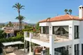 5 bedroom house 600 m² Dos Hermanas, Spain