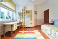 Cottage 729 m² Tarasava, Belarus