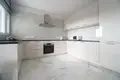 Appartement 4 chambres 200 m² Koinoteta Parekklesias, Chypre
