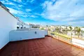 Mieszkanie 2 pokoi 77 m² Torrevieja, Hiszpania