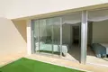 Mieszkanie 2 pokoi 89 m² Torrevieja, Hiszpania