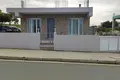 Bungalow de 3 dormitorios 130 m² en Acheleia, Chipre