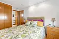 Mieszkanie 3 pokoi 109 m² Torrevieja, Hiszpania