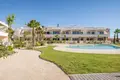 Mieszkanie 2 pokoi 108 m² Torrevieja, Hiszpania