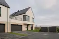 Haus 5 zimmer 220 m² Warschau, Polen