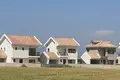 Инвестиционная 1 387 м² Перволия, Кипр