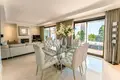 Mieszkanie 3 pokoi 140 m² Benahavis, Hiszpania