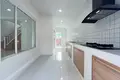 3 bedroom townthouse  Ban Bang Ku, Thailand