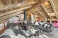Chalet 5 bedrooms  in Les Allues, France