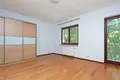 8 room house 330 m² in Warsaw, Poland