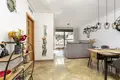 2 bedroom apartment 95 m² Estepona, Spain