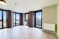 3 bedroom apartment 5 m² in London, United Kingdom