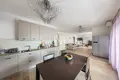 Квартира 5 комнат 210 м² Lugana, Италия