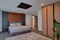 Condo 5 bedrooms  in Pattaya City, Thailand