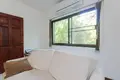Villa mit 2 Schlafzimmern 345 m² Rawai, Thailand