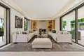 5 bedroom house 648 m² San Pedro Alcantara, Spain