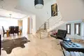 Villa de 4 dormitorios 235 m² Demos Agiou Athanasiou, Chipre