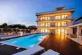 6-Schlafzimmer-Villa 700 m² Grad Zadar, Kroatien