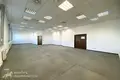 Oficina 4 habitaciones 132 m² en Minsk, Belarús