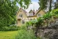 Дом 7 комнат 280 м² Киркконумми, Финляндия