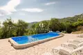 Mansion 7 bedrooms 300 m² Morinj, Montenegro
