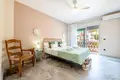 4 bedroom house 250 m² Dos Hermanas, Spain