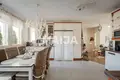 Dom  Riihimaki, Finlandia