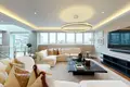 3 bedroom apartment 26 m² in London, United Kingdom