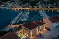 Casa 12 habitaciones 407 m² Opcina Marina, Croacia