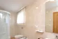 3-Schlafzimmer-Villa 450 m² el Campello, Spanien