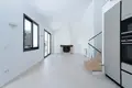 4 bedroom house 230 m² Dos Hermanas, Spain