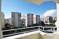 3 bedroom apartment 200 m² Akdeniz, Turkey