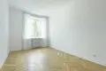 Wohnung 2 zimmer 58 m² in Warschau, Polen