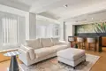 Mieszkanie 2 pokoi 160 m² Torrevieja, Hiszpania