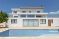 4 bedroom Villa 450 m² Tala, Cyprus