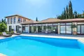 5 bedroom villa 325 m² Kamares, Cyprus