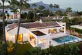 4-Schlafzimmer-Villa 241 m² San Pedro Alcantara, Spanien