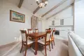 Villa de tres dormitorios 480 m² Municipio de Budva, Montenegro