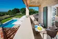 Villa 372 m² Roviño, Croacia
