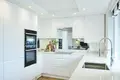 2 bedroom apartment 74 m² in London, United Kingdom