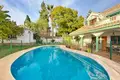 5 bedroom house 475 m² Dos Hermanas, Spain