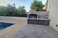 villa de 5 dormitorios 300 m² en Koinoteta Agiou Tychona, Chipre