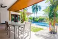 Wohnung 4 Schlafzimmer 987 m² Si Sunthon, Thailand