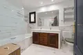 2 bedroom apartment 125 m² Dos Hermanas, Spain