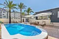 Willa 4 pokoi 141 m² Torrevieja, Hiszpania
