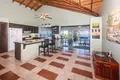 Дом 3 спальни 332 м² Punta Gorda, Гондурас