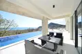 3 bedroom villa 200 m² Budva, Montenegro