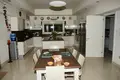 Villa 450 m² Koinoteta Pyrgou Lemesou, Chypre