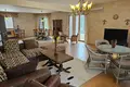 Mieszkanie 3 pokoi 146 m² Sveti Stefan, Czarnogóra