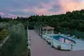 Дом 4 спальни 550 м² Klek, Хорватия